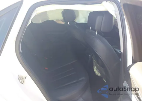 2017 Audi A4 2.0T Premium из США, поврежденный, VIN WAUANAF40HN011694